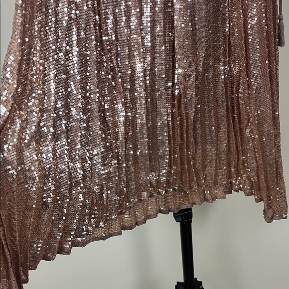 Elegant Sequin Maxi Skirt - Rose Gold - Picture 5 of 8